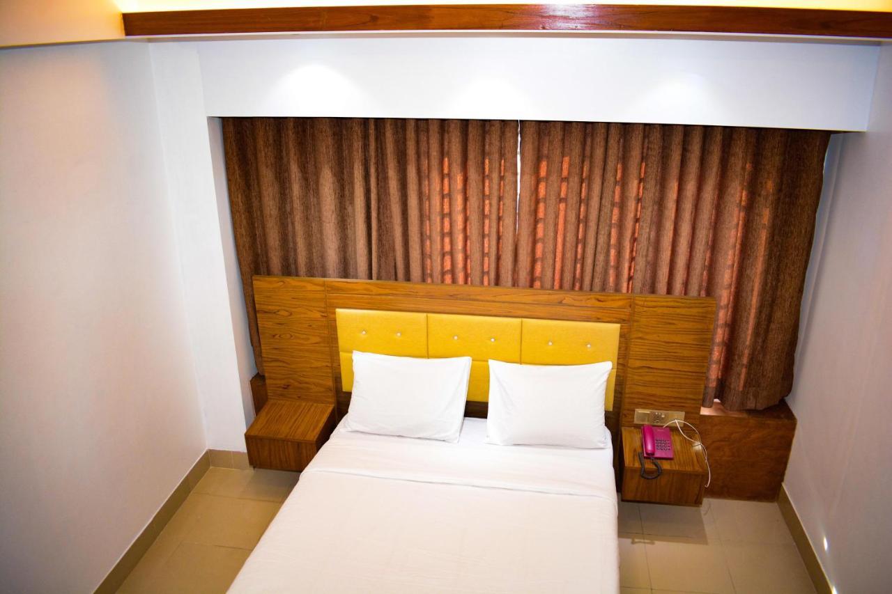 The Alina Hotel & Suites Chittagong Eksteriør bilde
